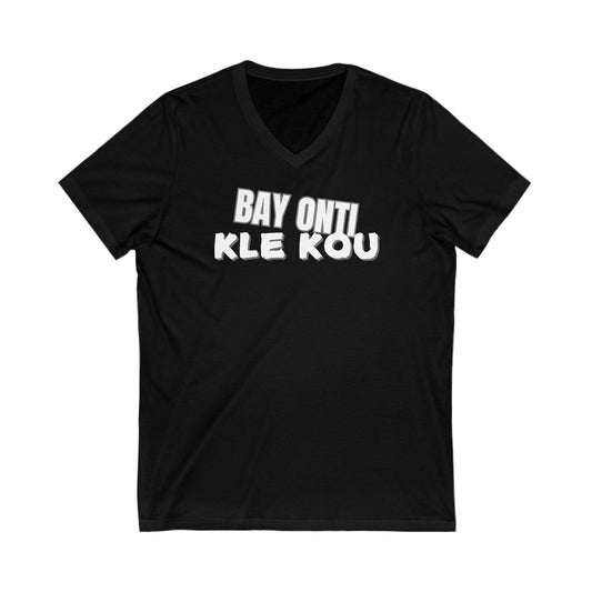 Bay kle kou  V-Neck Tee