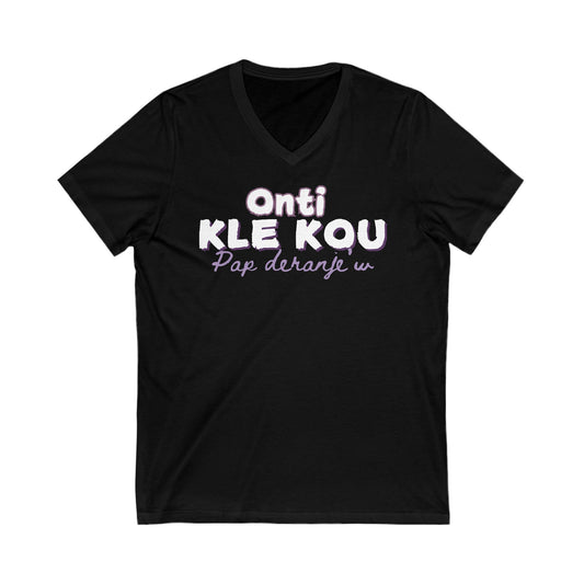 Onti kle kou pap deranjew V-Neck Tee