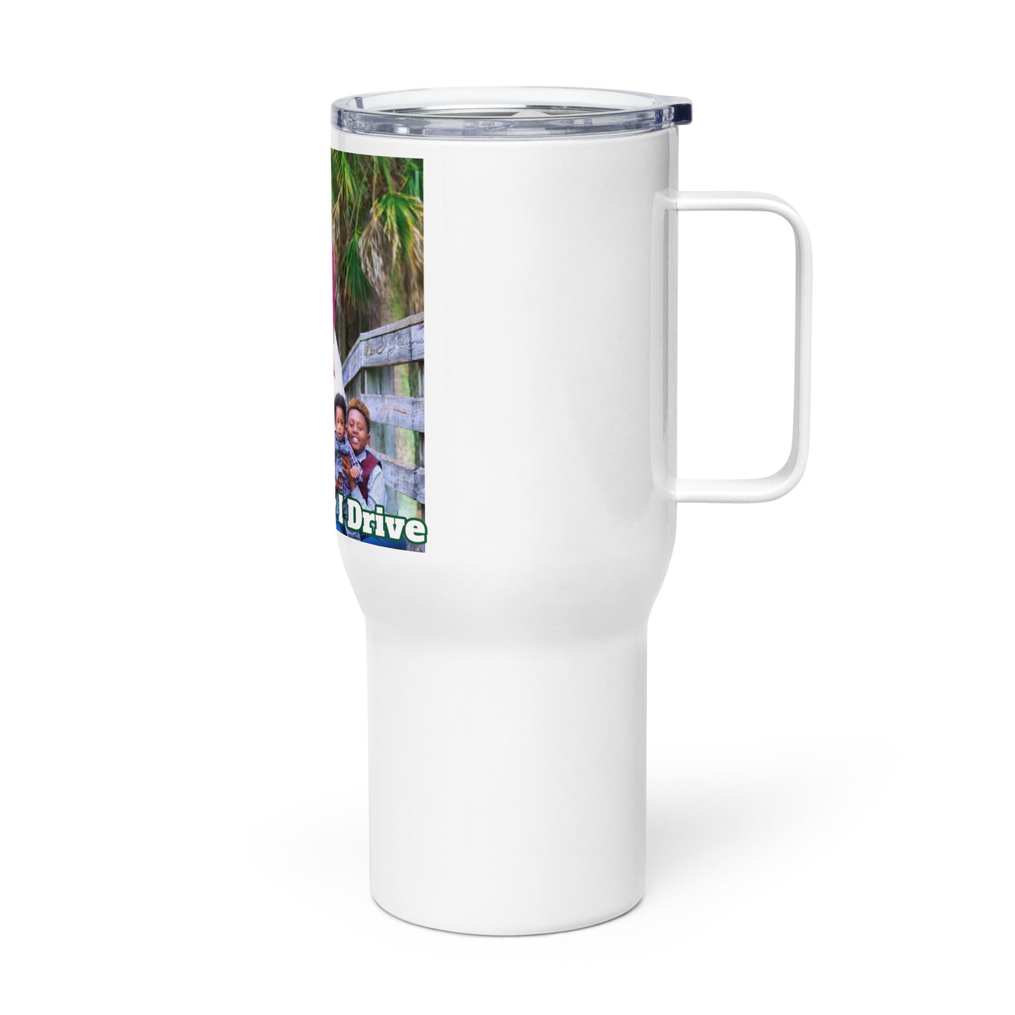 Travel mug with a handle